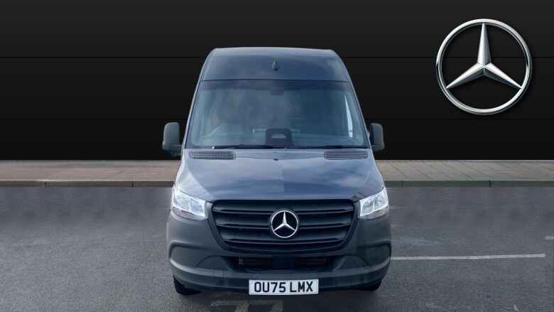 Mercedes-Benz Sprinter 315Cdi L2 Diesel Rwd 3.5t H2 Pro Van 9G-Tronic
